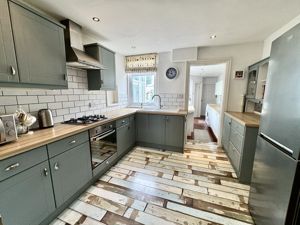 Photo 21- click for photo gallery